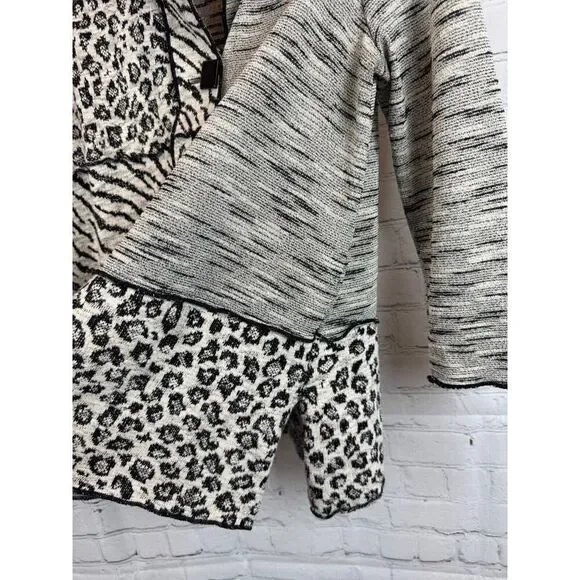 ALI MILES black white animal print button knit 3/4 sleeve cardigan sweater M - Picture 8 of 9